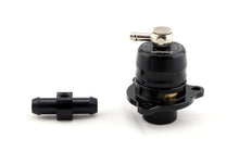 Load image into Gallery viewer, Turbosmart TS-0203-1062 Dual Port vents both to the atmosphere &amp; back into the air intake.