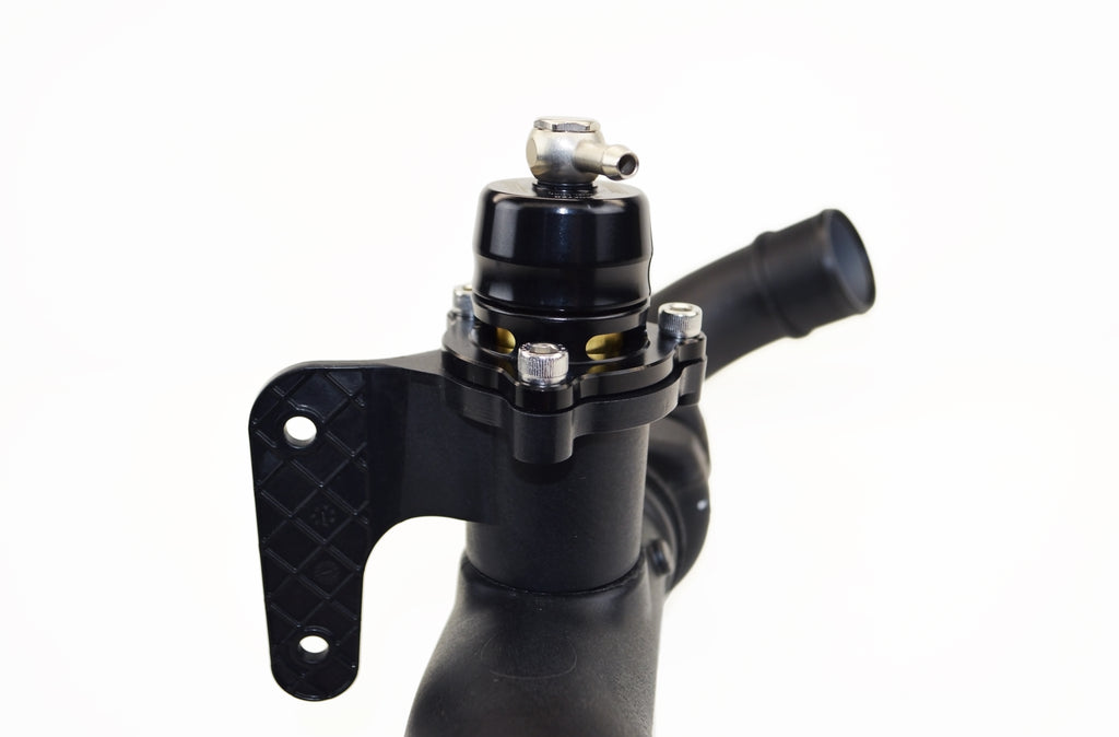 Turbosmart TS-0203-1081 Dual Port vents both to the atmosphere & back into the air intake.