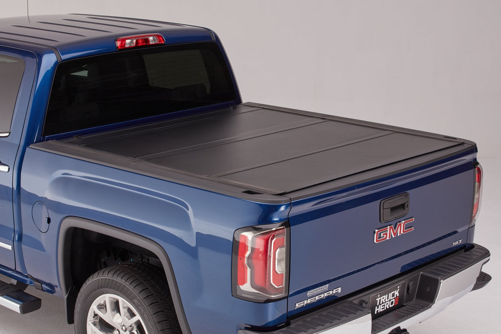 Undercover UX52016 Ultra Flex 16-24 Titan 6'7" w/ Utili-Track System