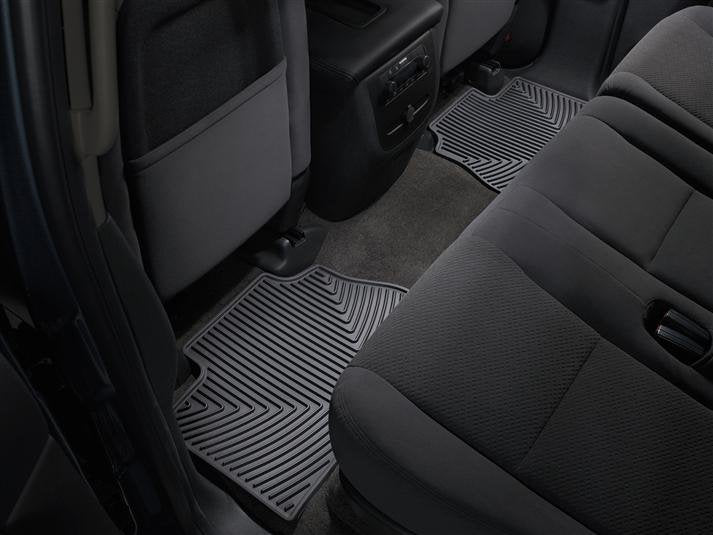 WEATHERTECH W70 CLASSIC MAT BLACK REAR