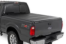 Load image into Gallery viewer, Hard Low Profile Bed Cover | 6'10" Bed | Ford F-250/F-350 Super Duty (99-16)