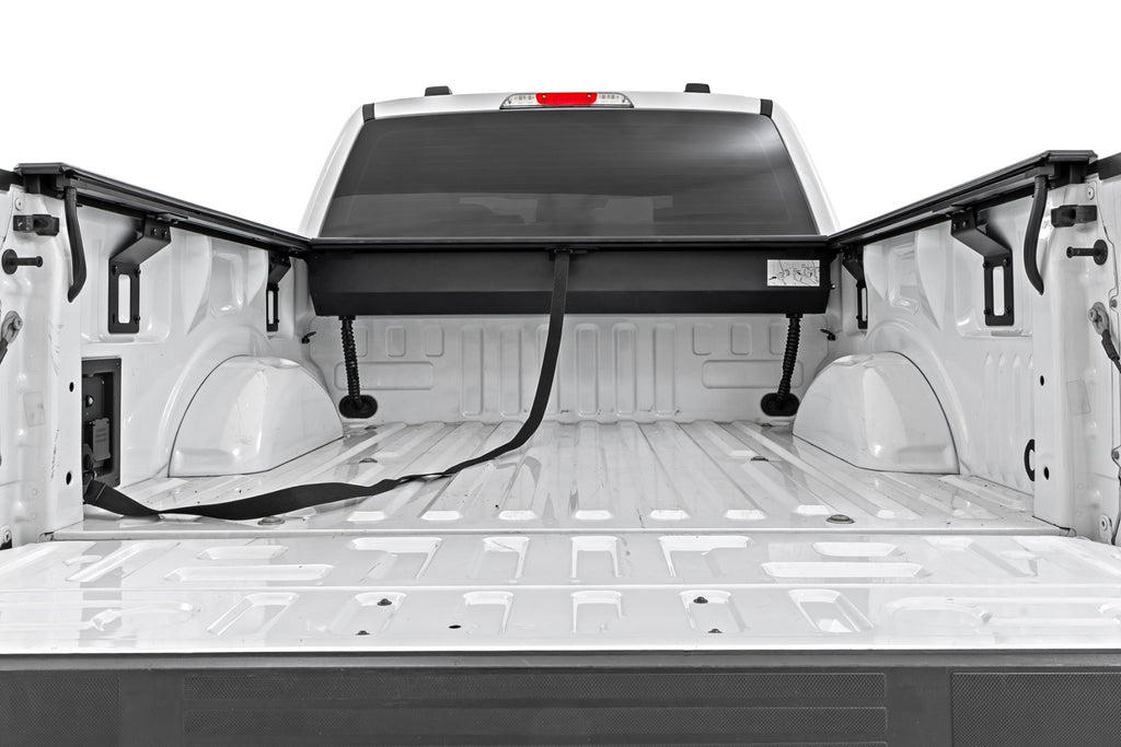 Manual Retractable Bed Cover | 5'7" Bed | Ford F-150 (15-26)/F-150 Lightning (22-26)