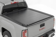 Load image into Gallery viewer, Powered Retractable Bed Cover | 5' Bed | Chevy/GMC Canyon/Colorado (15-26)