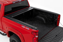 Load image into Gallery viewer, Manual Retractable Bed Cover | 5'10" Bed | Chevy/GMC Sierra 1500 (19-26)/Silverado 1500 (19-26)
