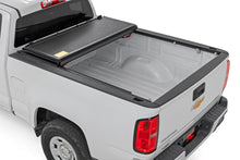 Load image into Gallery viewer, Hard Low Profile Bed Cover | 6' Bed | Chevy/GMC Canyon/Colorado (15-26)