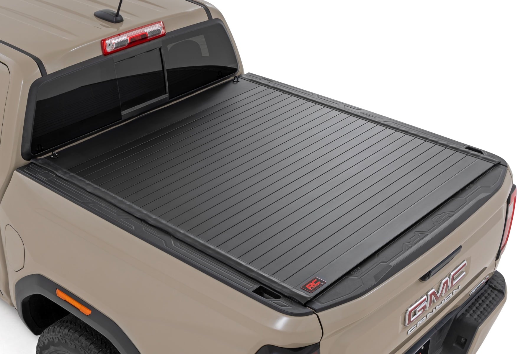 Load image into Gallery viewer, Hard Roll Up Bed Cover | 5' Bed | Chevy/GMC Canyon/Colorado 2WD/4WD (23-26)