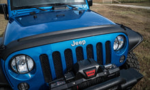 Load image into Gallery viewer, avs_aeroskinii_jeep_lifestyle.jpg