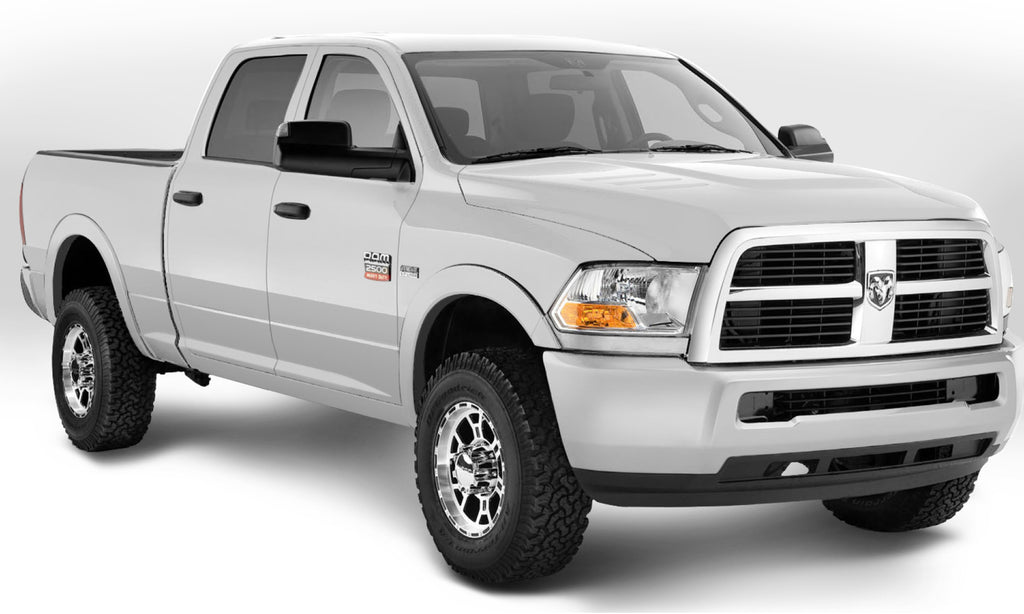 bw_OEstyle_Flares_17-18ram2500_3500_brhtWhtCC_3qtr_50917-15.jpg