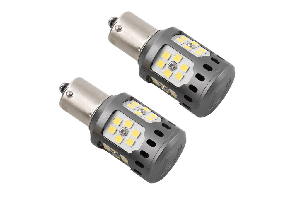 dd0369p_1156_xpr_white_pair_b.jpg