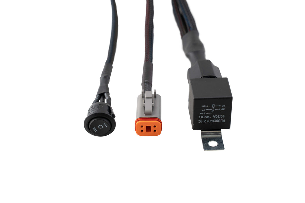 dd4104_heavy_duty_single_output_3way_4p_harness_detail_1.jpg