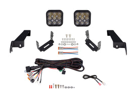 dd7280_jeep_jl_ss5_sport_bumper_kit_white_driving_1.jpg