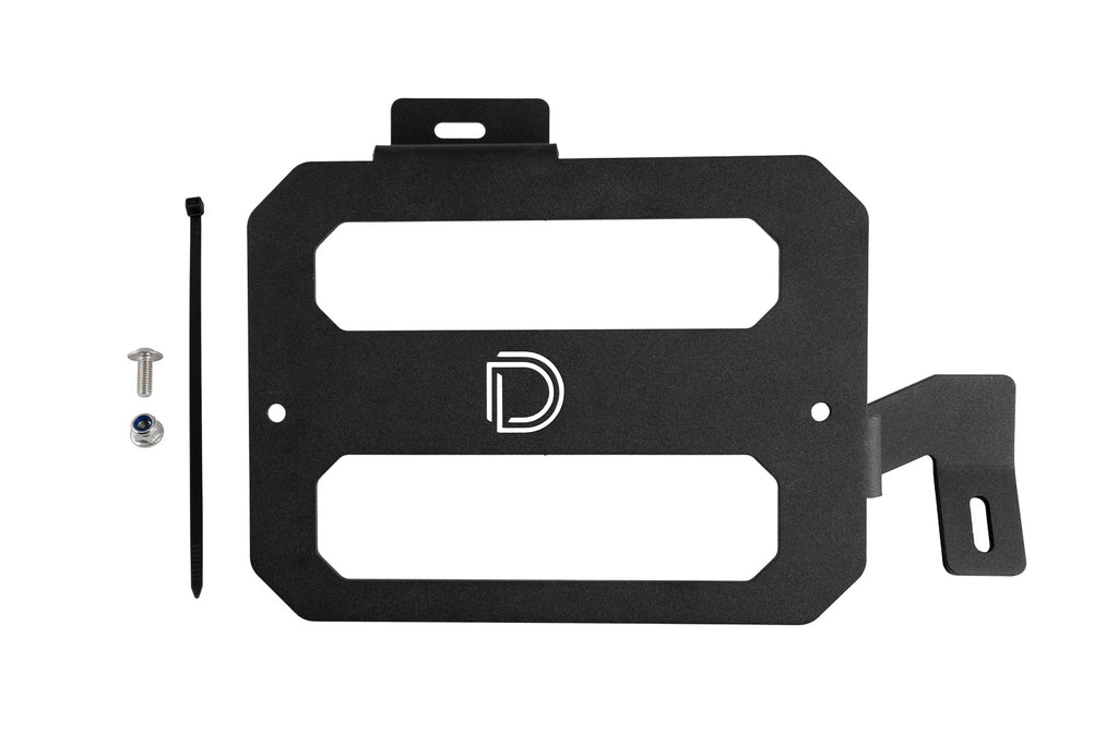 DD8572_ZZ1.jpg