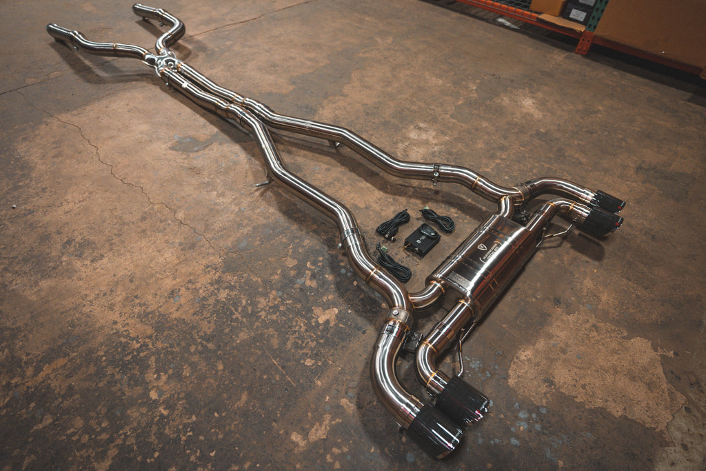 BMW F90 M5 Brushed 1x1 Tips.jpg