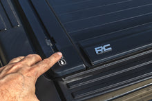 Load image into Gallery viewer, Powered Retractable Bed Cover | 5'7" Bed | Ford F-150 2WD/4WD (2009-2014)