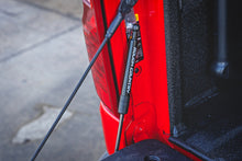 Load image into Gallery viewer, Tailgate Assist | Chevy Silverado &amp; GMC Sierra 1500 2WD/4WD (2019-2026)