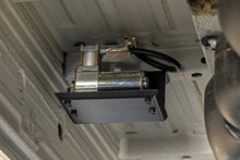 Load image into Gallery viewer, Compressor Mounting Kit | Mercedes-Benz Sprinter 2500/Sprinter 3500XD  (19-26)