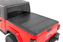 Load image into Gallery viewer, Hard Tri-Fold Flip Up Bed Cover | 5' Bed | Jeep Gladiator JT 4WD (2020-2026)