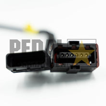 Load image into Gallery viewer, pc79-plug.jpg