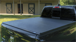 LUND 950114 Tonneau Cover